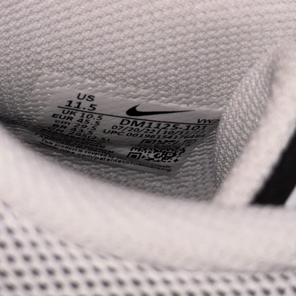 KYRIE FLYTRAP 6 - Picture 4 of 7